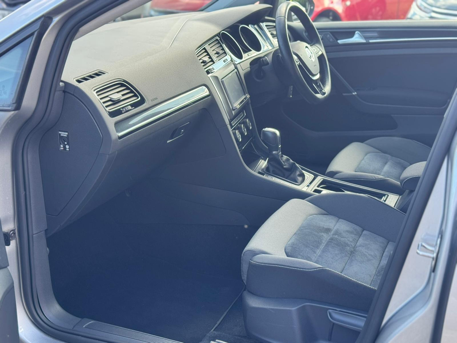 2013 Volkswagen Golf 1.4L Petrol For Sale Images