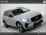 2025 VOLVO XC60 T6 XC60 PLUS DARK: 20” UPGRADE DIAMOND CUT ALLOYS, VAPOUR METALLIC WITH CHARCOAL LEATHER, PANORAMIC ROOF, KEYLESS ENTRY, HEATED SEATS