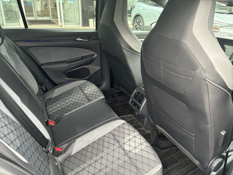 2021 Volkswagen Golf 1.5L Petrol For Sale Images