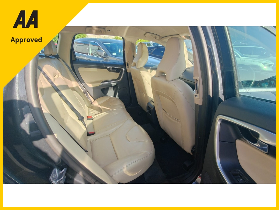 2017 Volvo XC60 2L Diesel For Sale Images