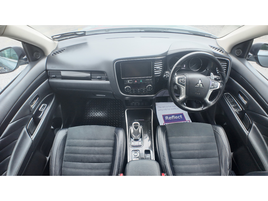 2017 Mitsubishi Outlander 2L Petrol Plug-in Hybrid For Sale Images
