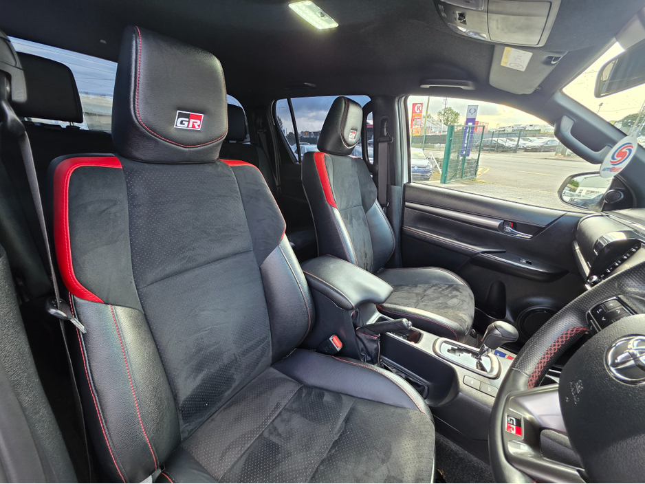2023 Toyota Hilux 2.4L Diesel For Sale Images
