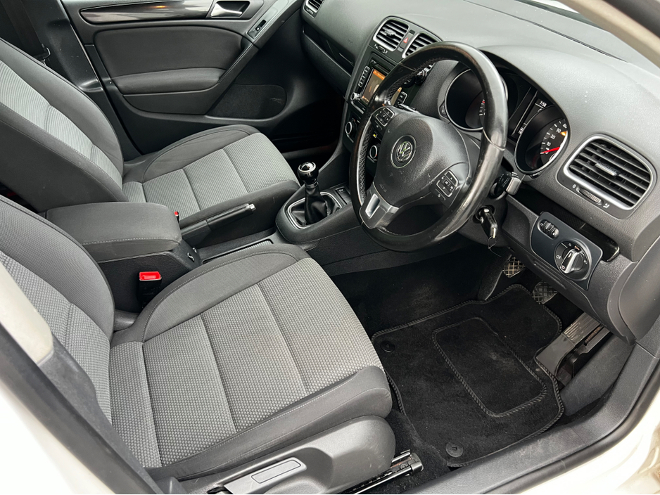 2011 Volkswagen Golf 1.6L Diesel For Sale Images