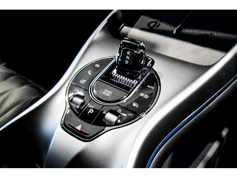 2027 BYD Seal 0L Electric For Sale Images