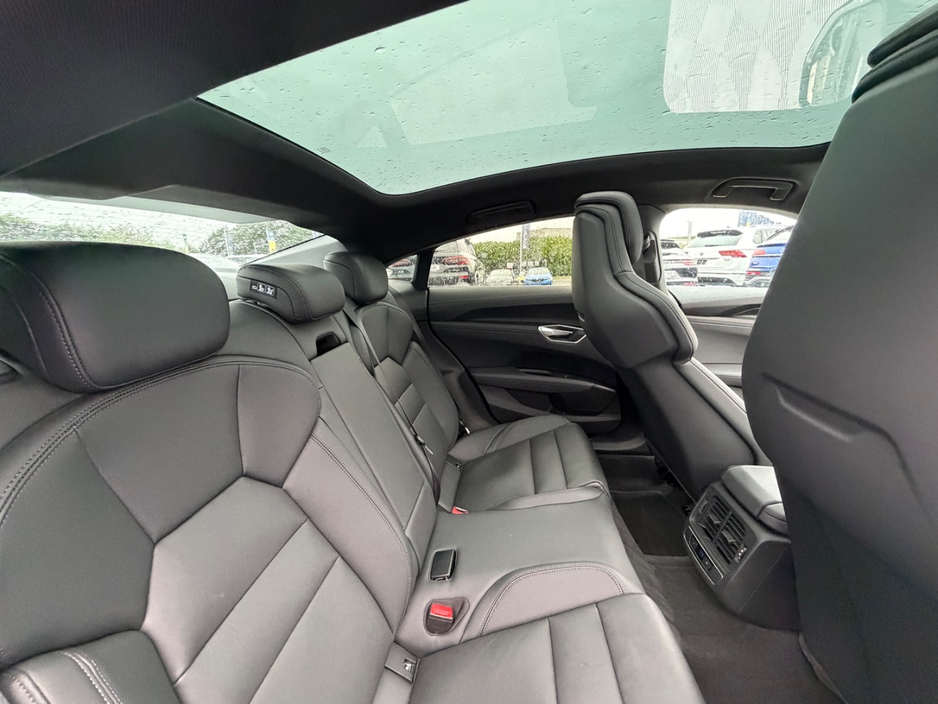 2022 Audi e-tron GT quattro 0L Electric For Sale Images