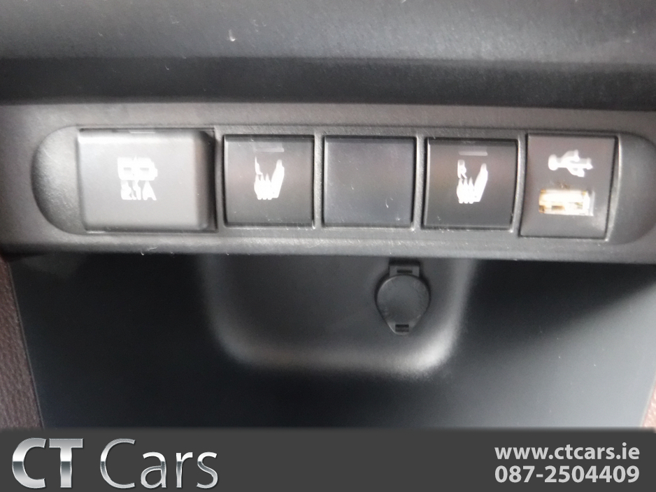 2021 Toyota Yaris Cross 1.5L Petrol Hybrid For Sale Images
