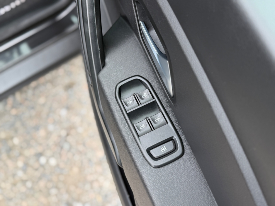 2021 Dacia Duster 1.5L Diesel For Sale Images