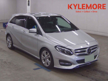 Mercedes-Benz B Class 1.6 AUTOMATIC - FACTORY ALLOYS - HALF BLACK LEATHER - CRUISE CONTROL - REAR CAMERA