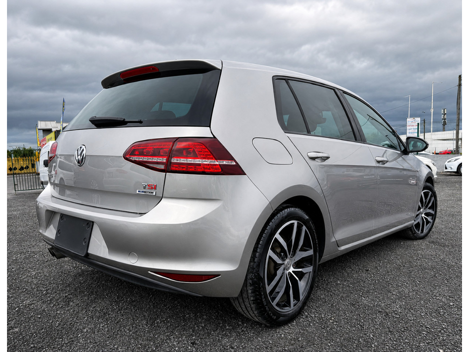 2017 Volkswagen Golf 1.4L Petrol For Sale Images
