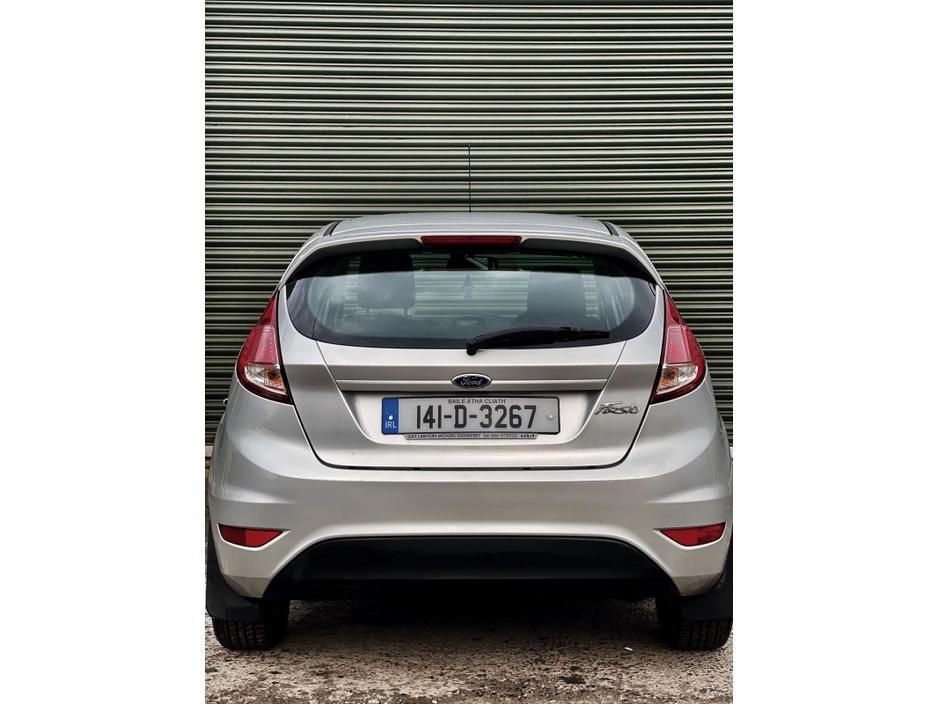Ford Fiesta ZETEC 1.25 60PS M5 4DR MCA — thumbnail 9
