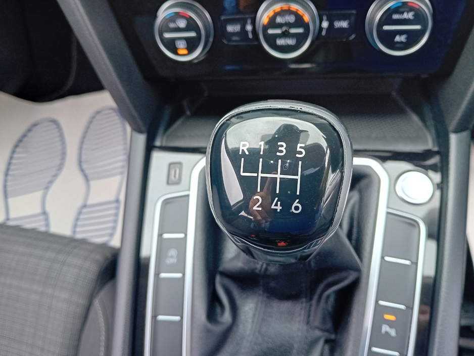 2020 Volkswagen Passat 2L Diesel For Sale Images