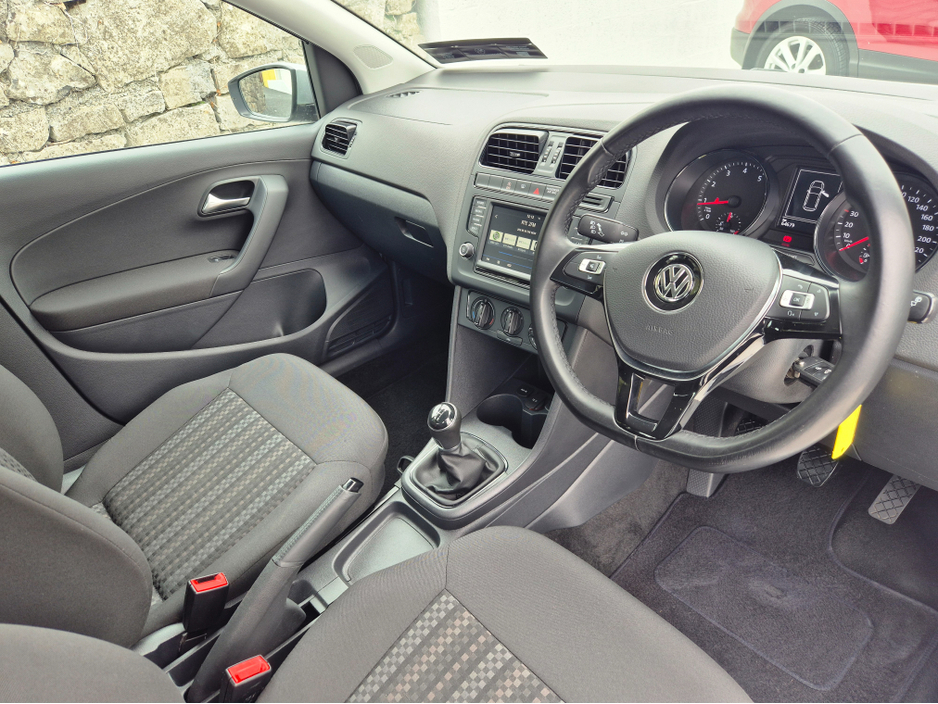 2017 Volkswagen Polo 1.0L Petrol For Sale Images