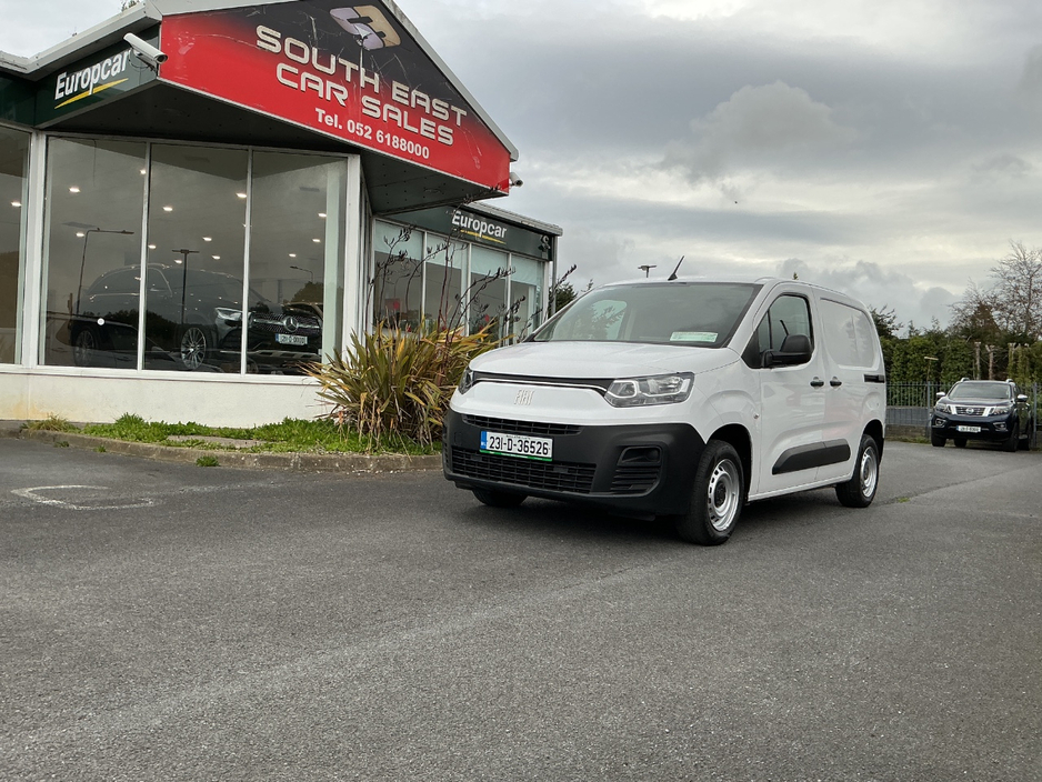 2023 Fiat Doblo 1.5L Diesel For Sale Images