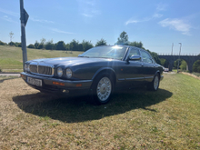 1995 Daimler Saloon 4.1L Petrol For Sale Images