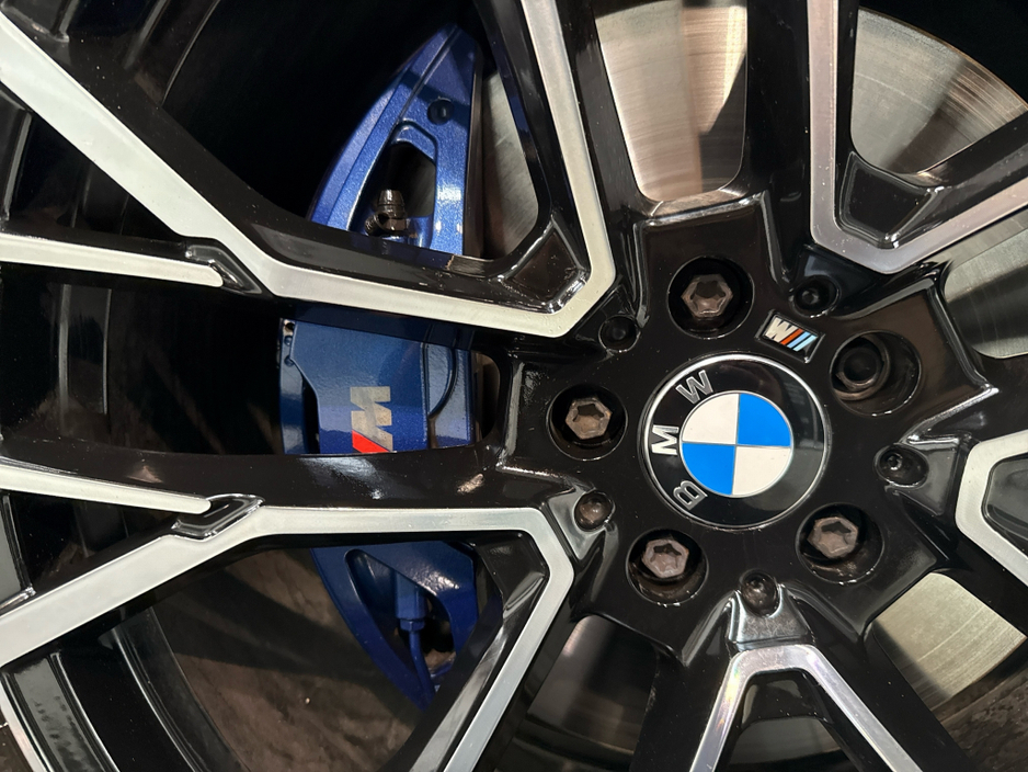 2023 BMW X5 3L Diesel For Sale Images