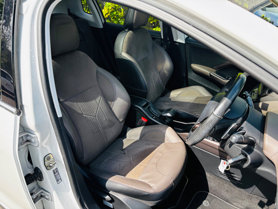Peugeot 2008 — thumbnail 9