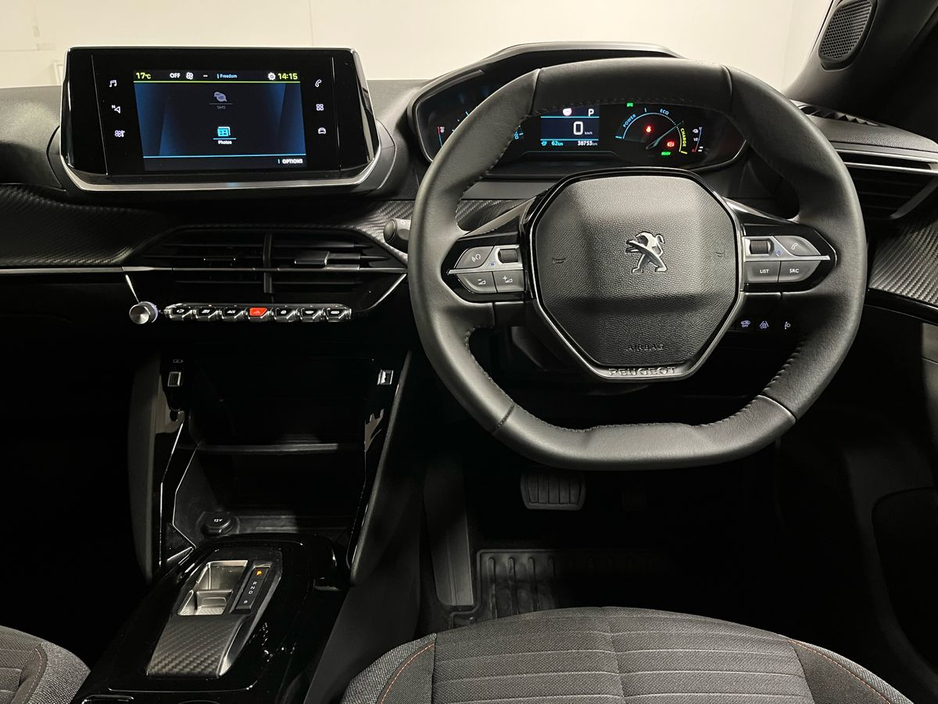 Peugeot 2008 Active Premium+ EV 50kWh 136BHP - Parking Sensors - Climate Control - - Auto Lights/Wipers - Apple CarPlay/Android Auto — thumbnail 14