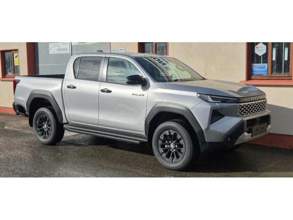 2026 Toyota Hilux 2.8L Diesel For Sale Images