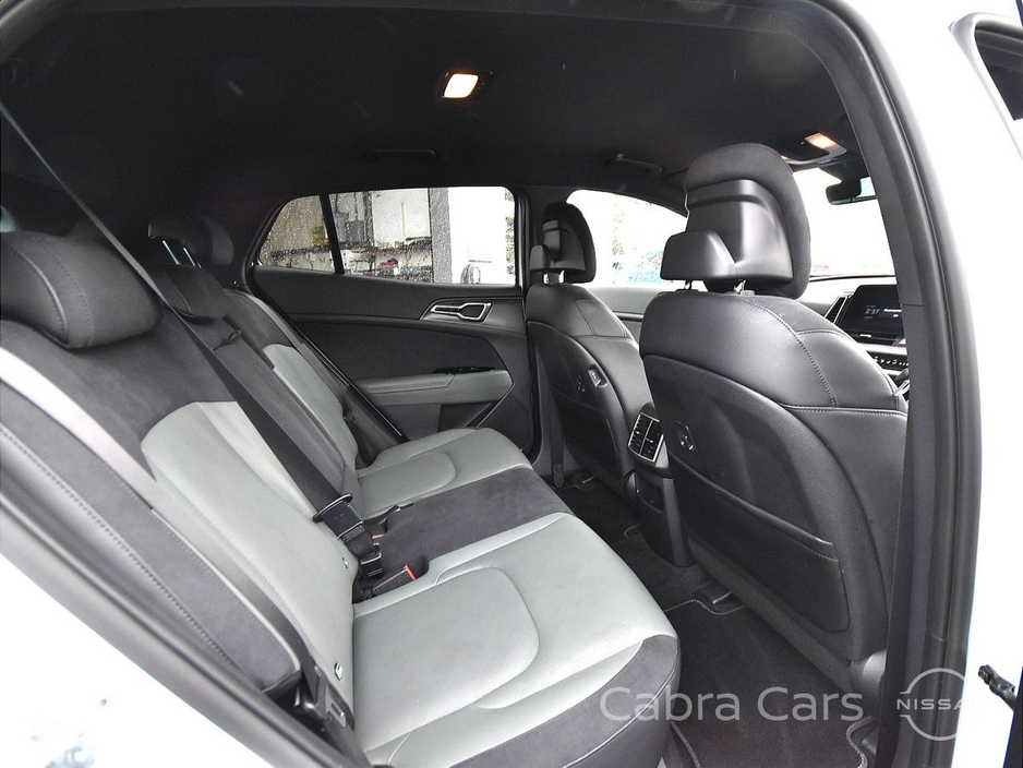 2025 Kia Sportage 1.6L Petrol Plug-in Hybrid For Sale Images
