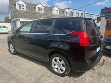 2011 Peugeot 5008 1.6L Diesel For Sale Images