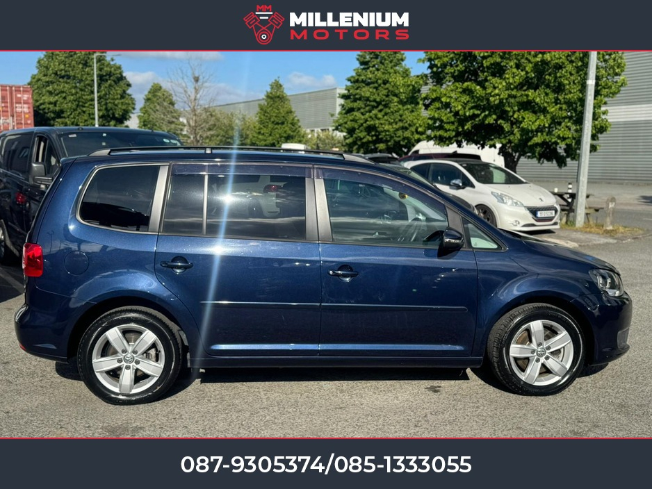 2014 Volkswagen Touran 1.4L Petrol For Sale Images