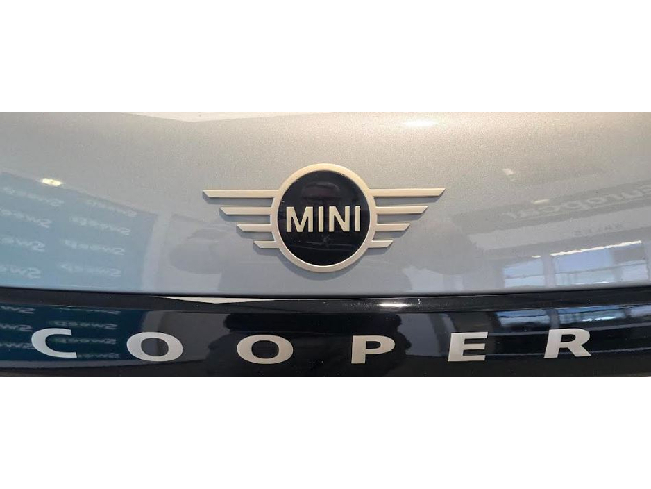 2025 MINI Cooper 1.5L Petrol For Sale Images