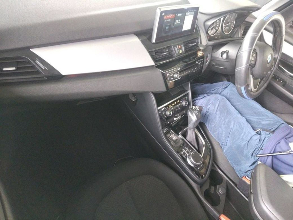 BMW 2 Series 1.5 AUTOMATIC GRAN TOURER - 7 SEATER - FACTORY ALLOYS — thumbnail 3