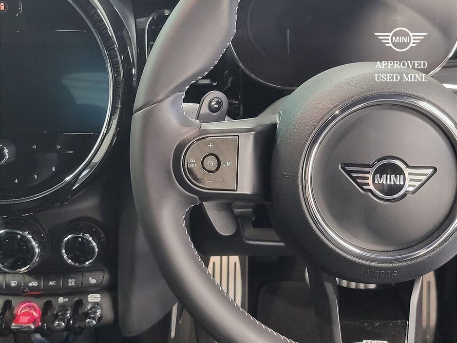 2023 MINI Hatch 2L Petrol For Sale Images