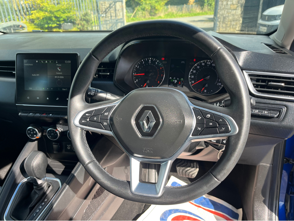 2023 Renault Clio 1L Petrol For Sale Images