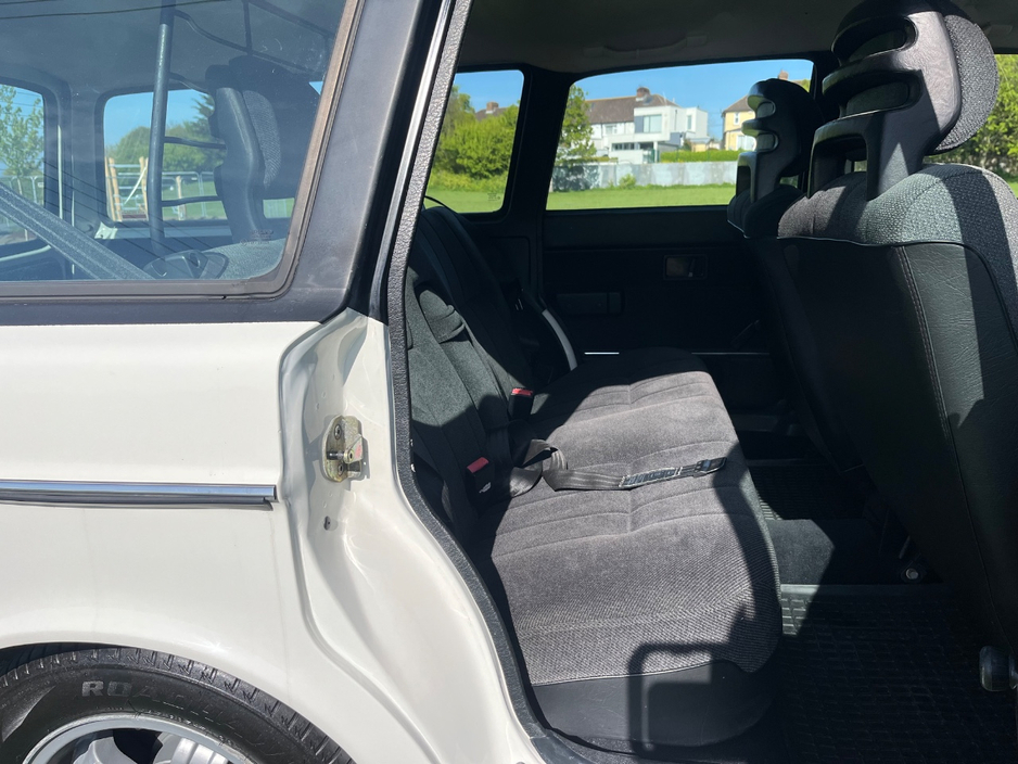 1991 Volvo 240 2.3L Petrol For Sale Images