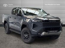 Toyota Hilux SR5 MHEV 2.8 D/Cab