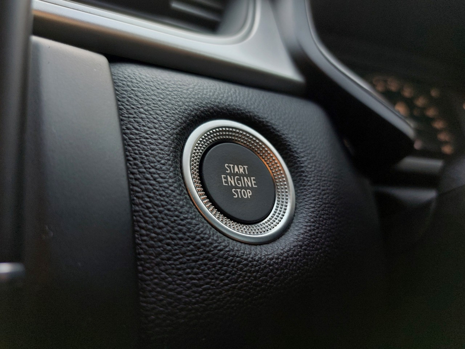 2023 Renault Captur 1L Petrol For Sale Images
