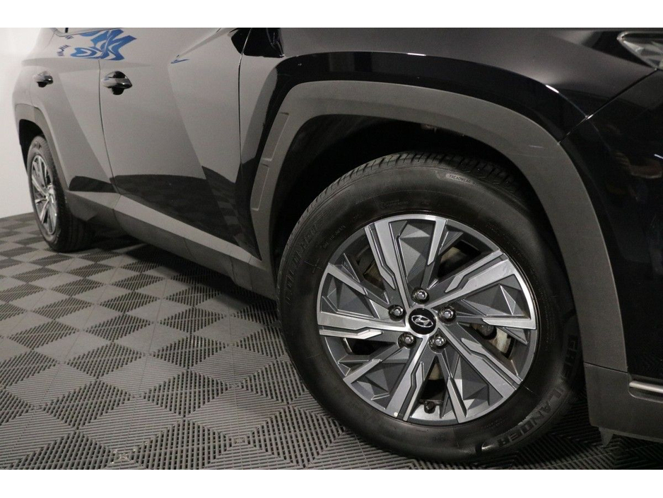 Hyundai Tucson Comfort Plus Diesel 1.6L SUV - 4.9% APR Finance rate -No Deposit - PCP & HP Available — thumbnail 4