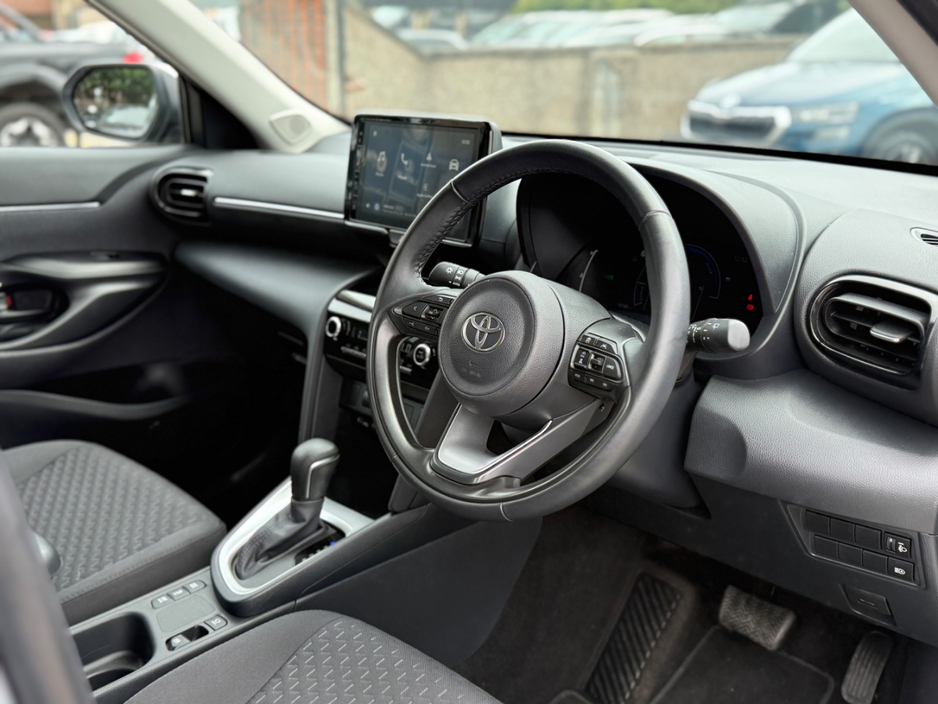 2024 Toyota Yaris Cross 1.5L Petrol Hybrid For Sale Images