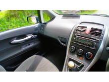 2012 Toyota Auris 1.4L Diesel For Sale Images