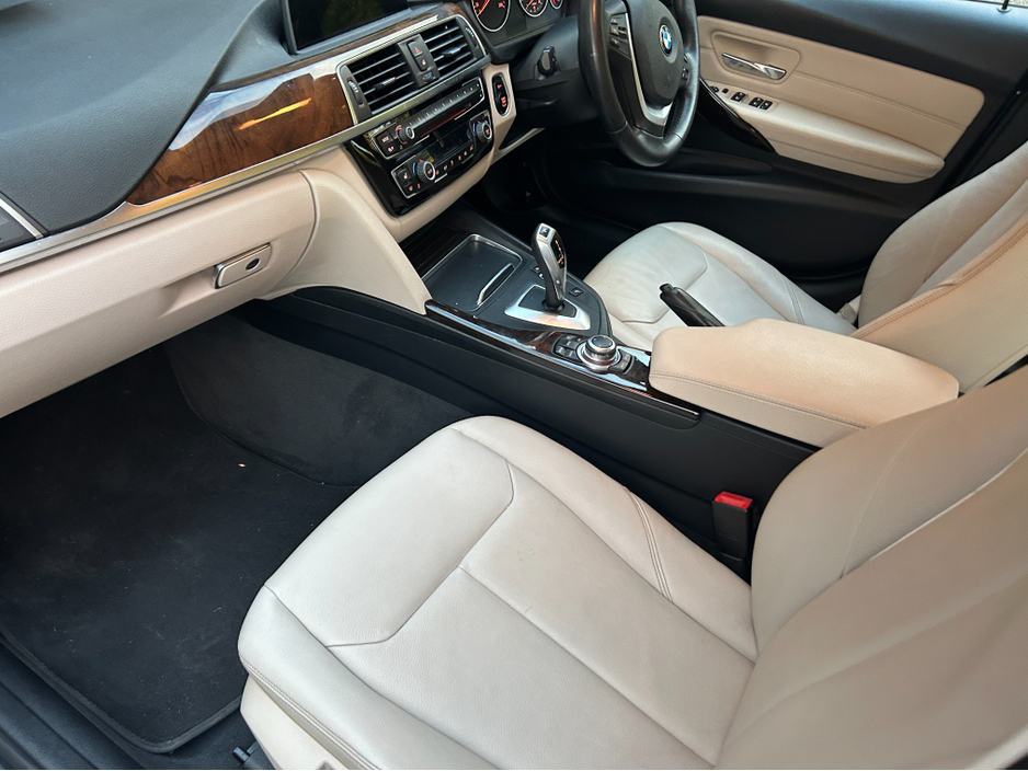 2017 BMW 3 Series 2L Diesel For Sale Images