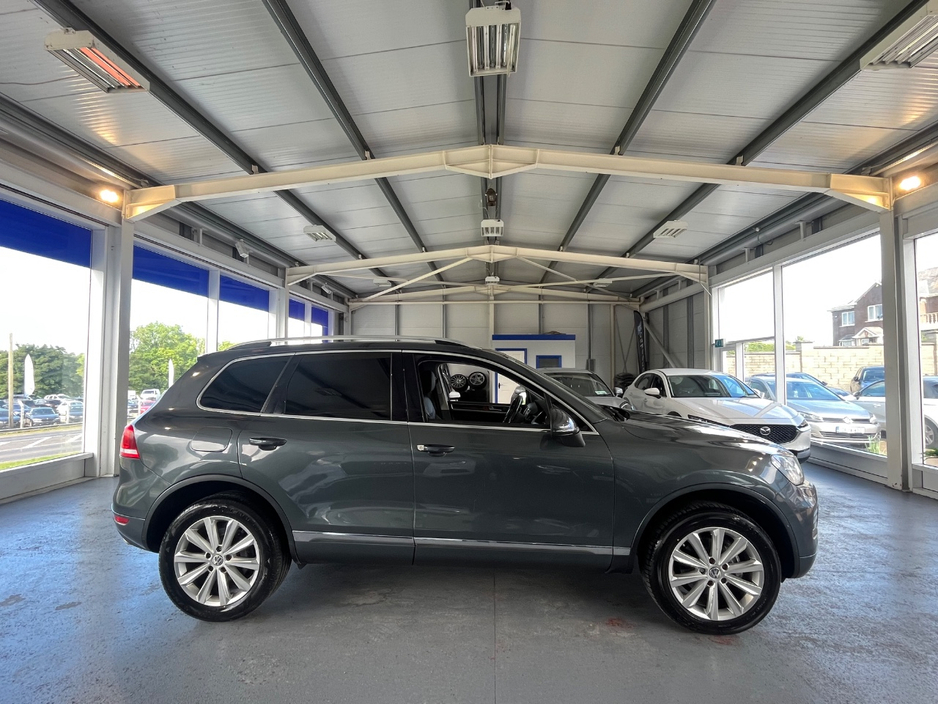 2013 Volkswagen Touareg 3L Diesel For Sale Images