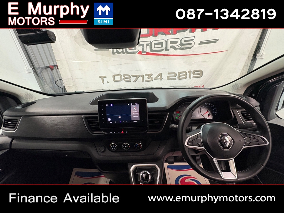2023 Renault Trafic 2L Diesel For Sale Images