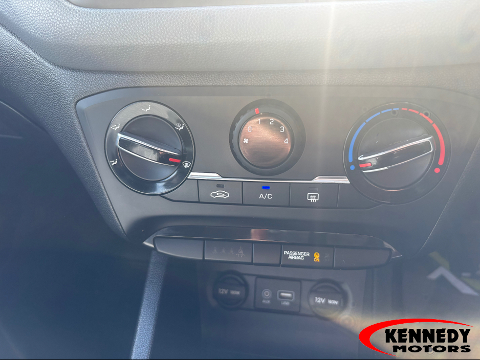 2015 Hyundai i20 1.2L Petrol For Sale Images