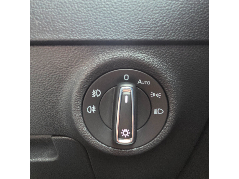 2021 Skoda Karoq 1.5L Petrol For Sale Images