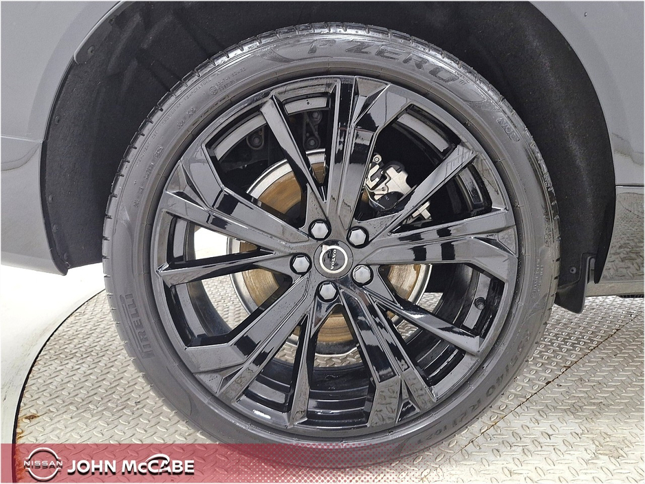 2026 Volvo XC60 2L Petrol Plug-in Hybrid For Sale Images