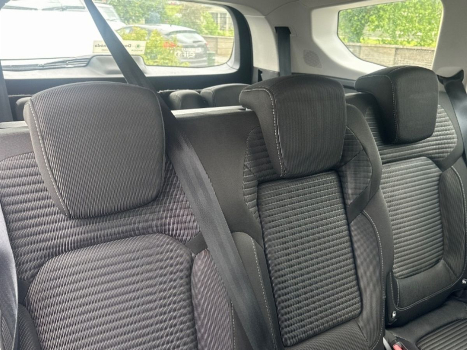 2020 Renault Grand Scenic 1.8L Diesel For Sale Images