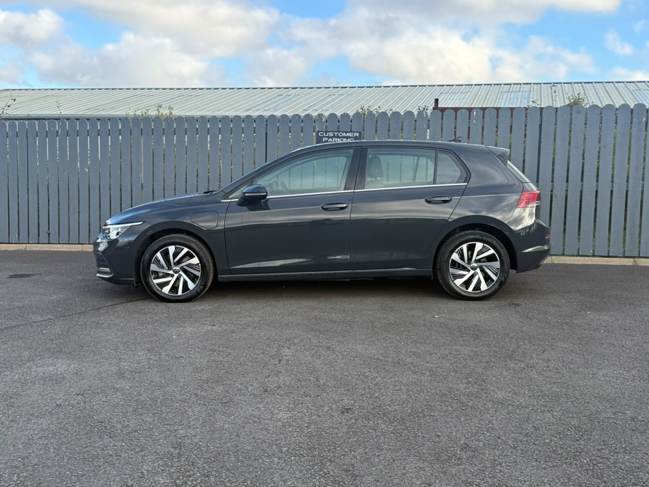 2023 Volkswagen Golf 1.4L Petrol Plug-in Hybrid For Sale Images