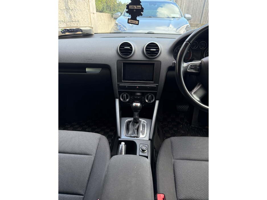 Audi A3 DBA-8PCAX 5DR AUTO — thumbnail 5