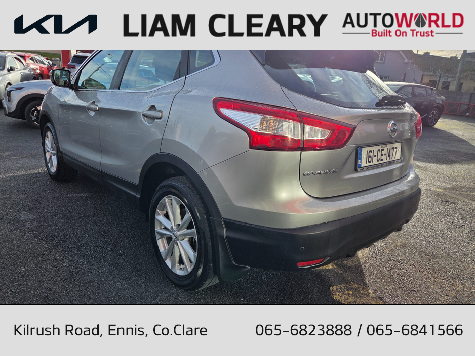 Nissan Qashqai 1.2 SV MY16 E6 4DR — thumbnail 5