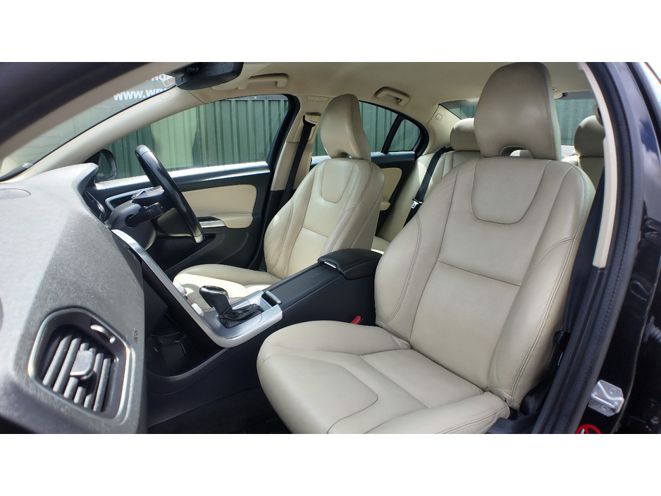 2017 Volvo S60 2L Diesel For Sale Images