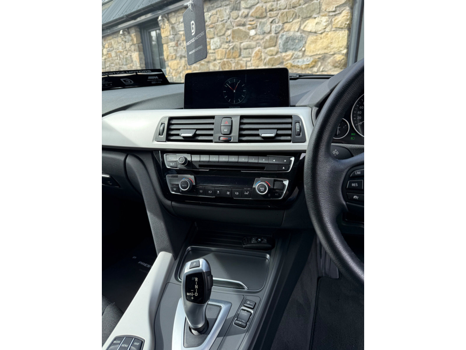 2017 BMW 3 Series 2L Diesel For Sale Images