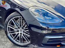 2019 Porsche Panamera 2.9L Hybrid For Sale Images