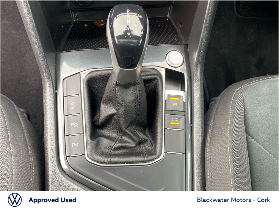 Volkswagen Tiguan 2.0TDI 150BHP ELEGANCE AUTOMATIC — thumbnail 23