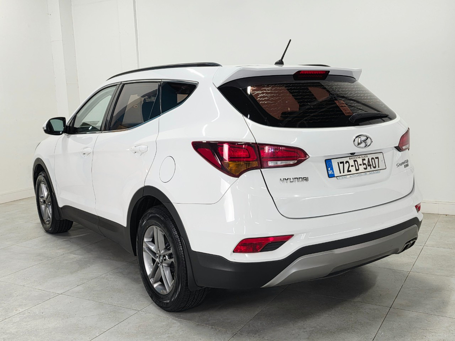 2017 Hyundai Santa Fe 2.2L Diesel For Sale Images